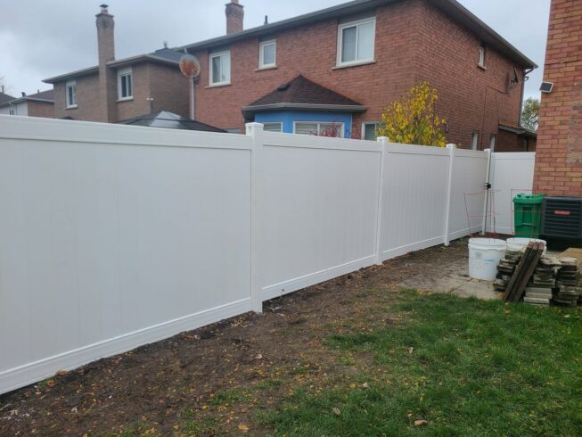 privacy fence white vinyl usa