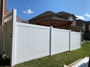 white vinyl fence panels usa